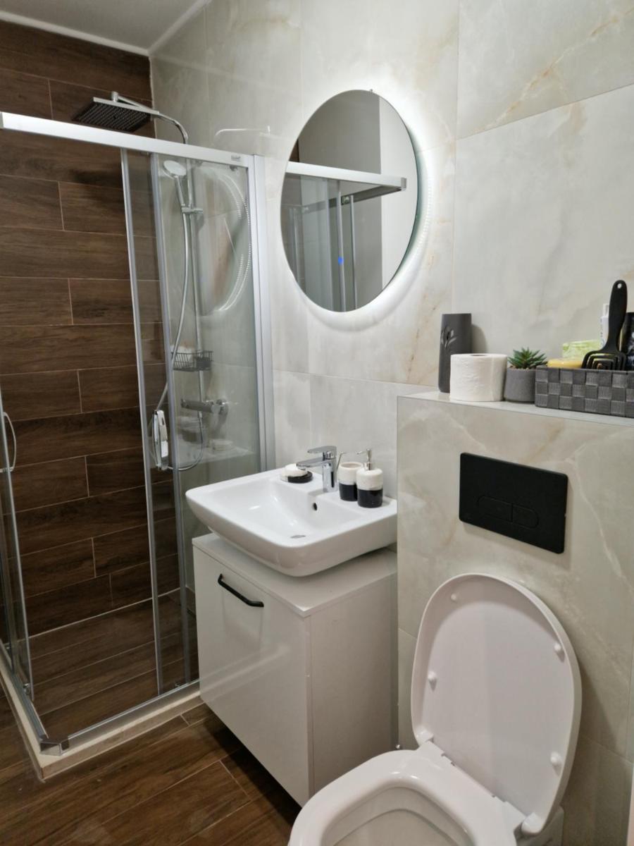Apartman Jelen - Snežna Dolina - Housity