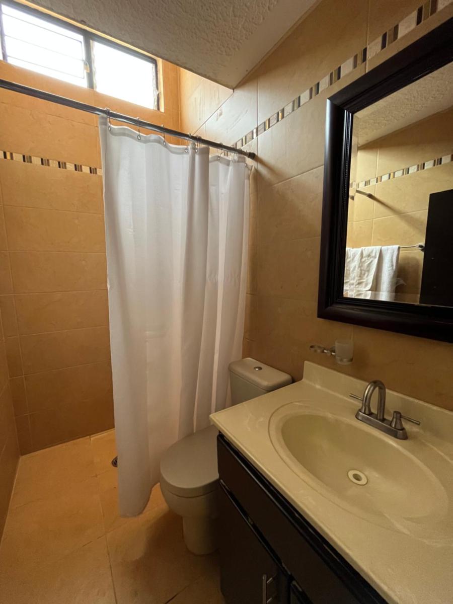 Suitetrails - BEAUTIFUL PRIVATE HOUSE in the downtown with 3 floors