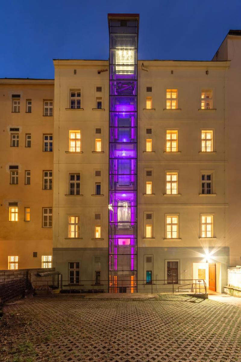 Suitetrails - S42 Hotel Prague