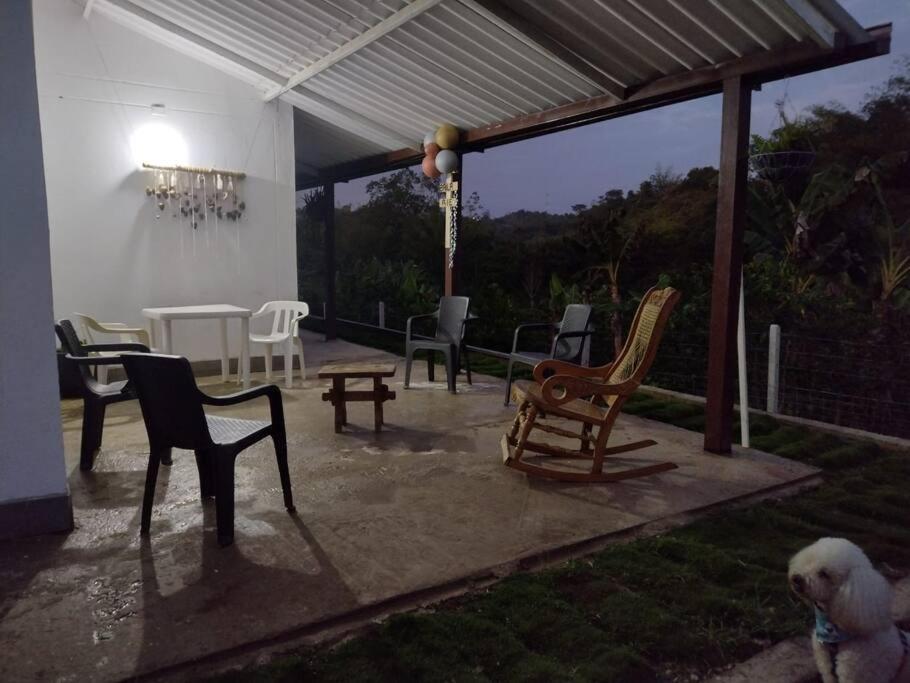 Cabaña campestre Lebrija - Housity