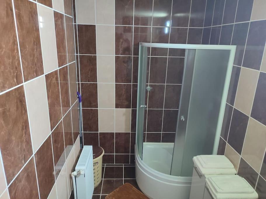 Misty Mountain Accommodation - Housity