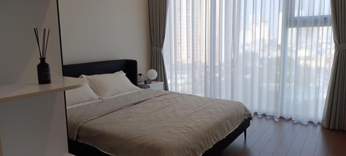 Full House - The Matrix One - Housity