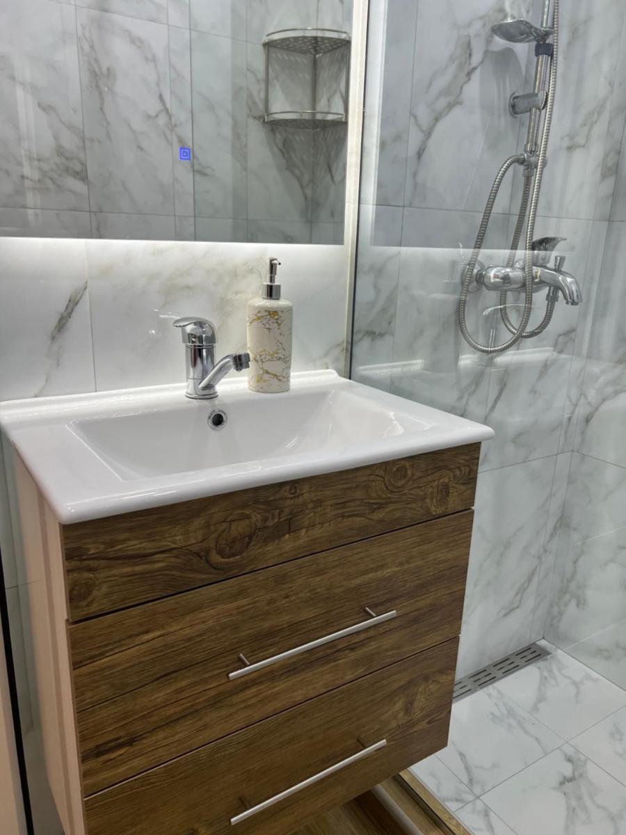 Suitetrails - Apartment in Heart Of Erevan