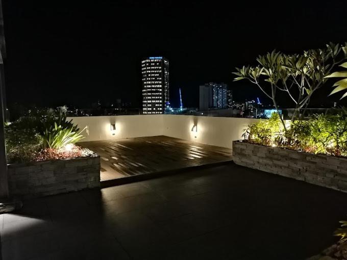 CONDO STAYCATION - Housity
