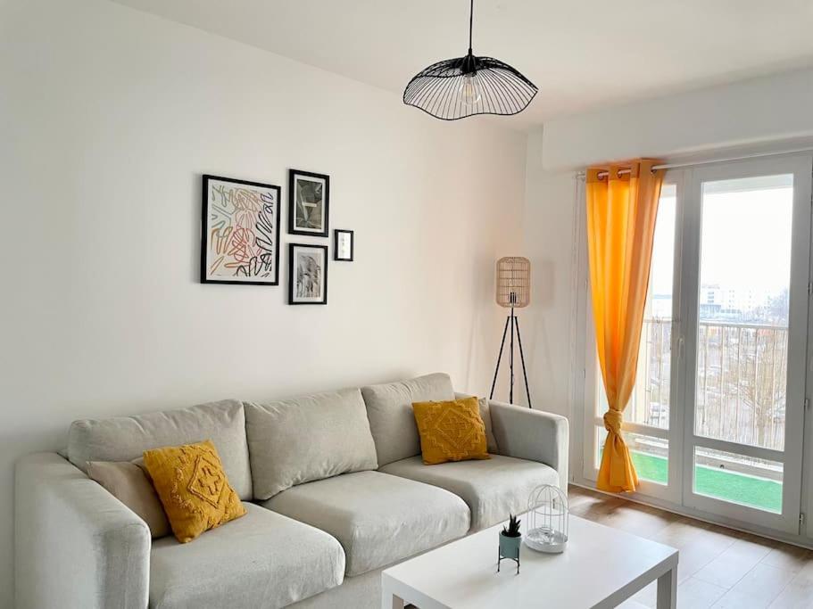 L' escapade Rémoise - Beau 4 pièces refait à neuf - Housity