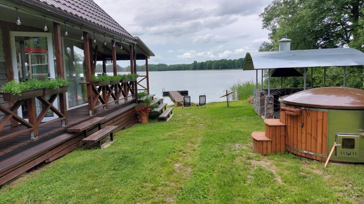 ZARIŅI - Housity