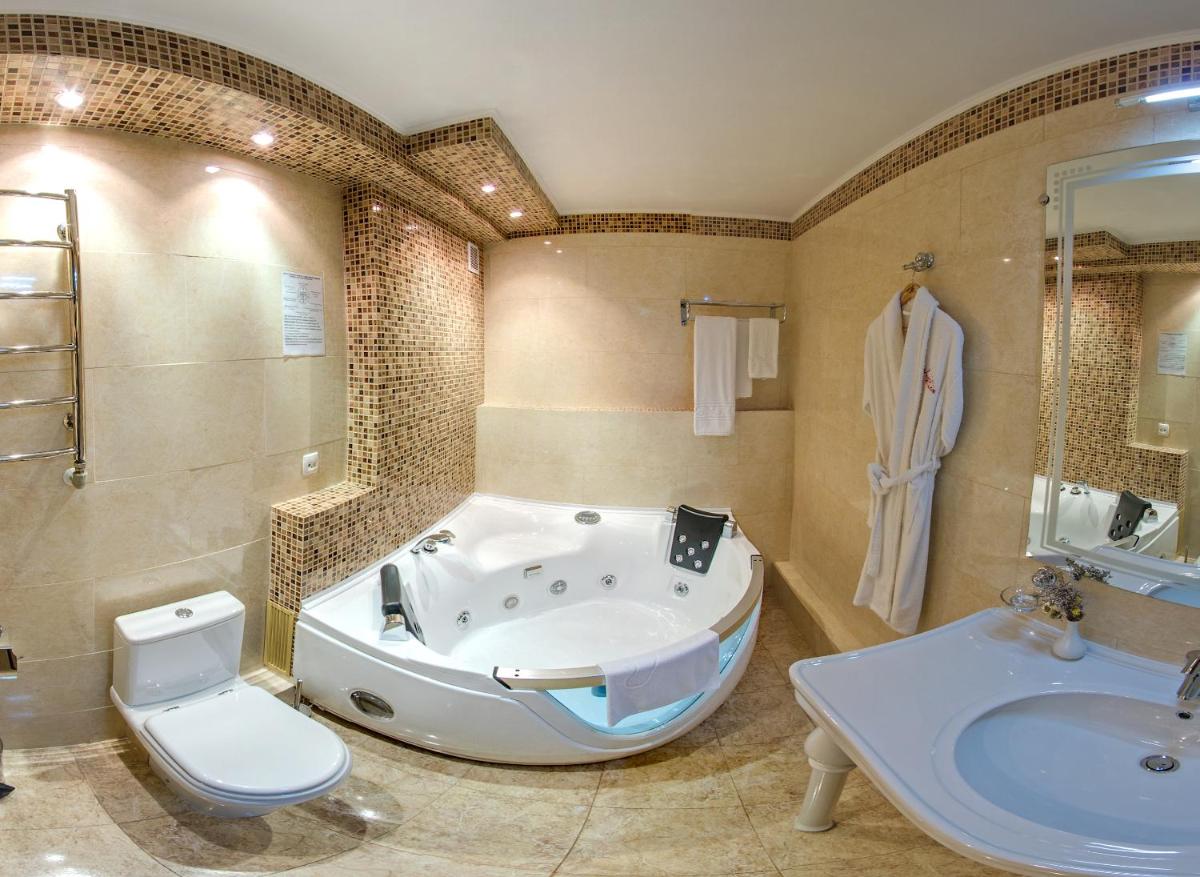 Optima Deluxe Kryvyi Rih - Housity