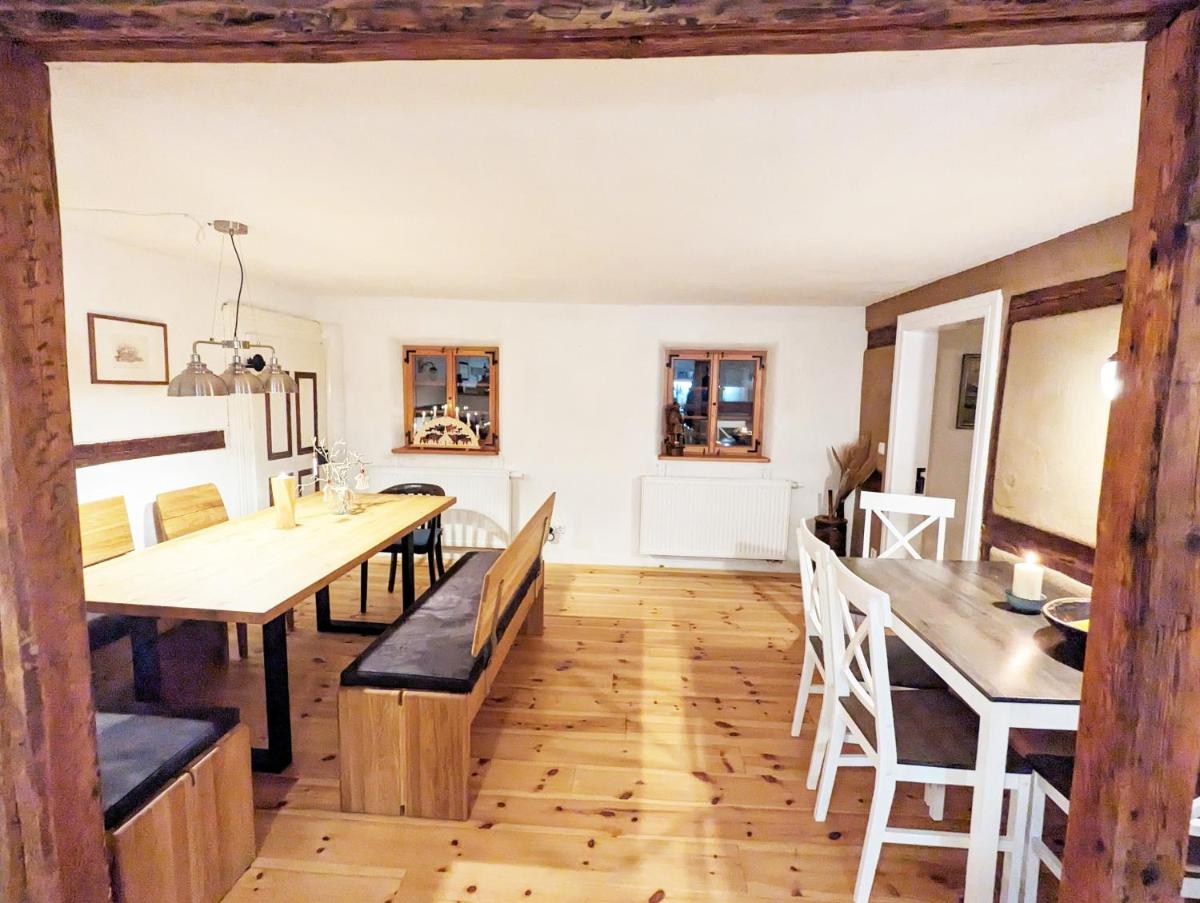 Familienurlaub im gemütlichen Umgebindehaus, Seminarhaus - Housity