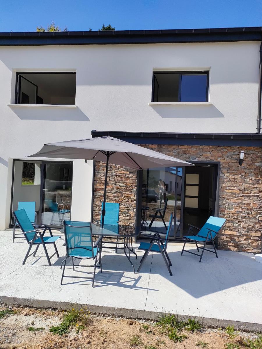 Maison neuve cosy et lumineuse proche #Lorient #confort # cosy - Housity