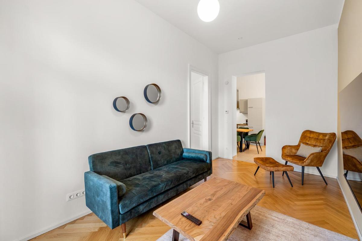 Vienna Chic Residences #Suite 7 - Housity
