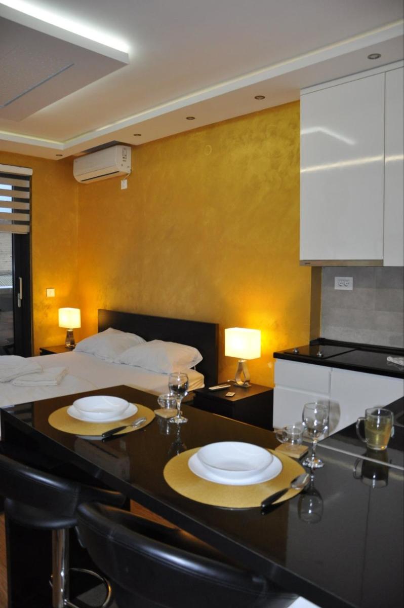 Mali Princ Pupin Palace - Housity