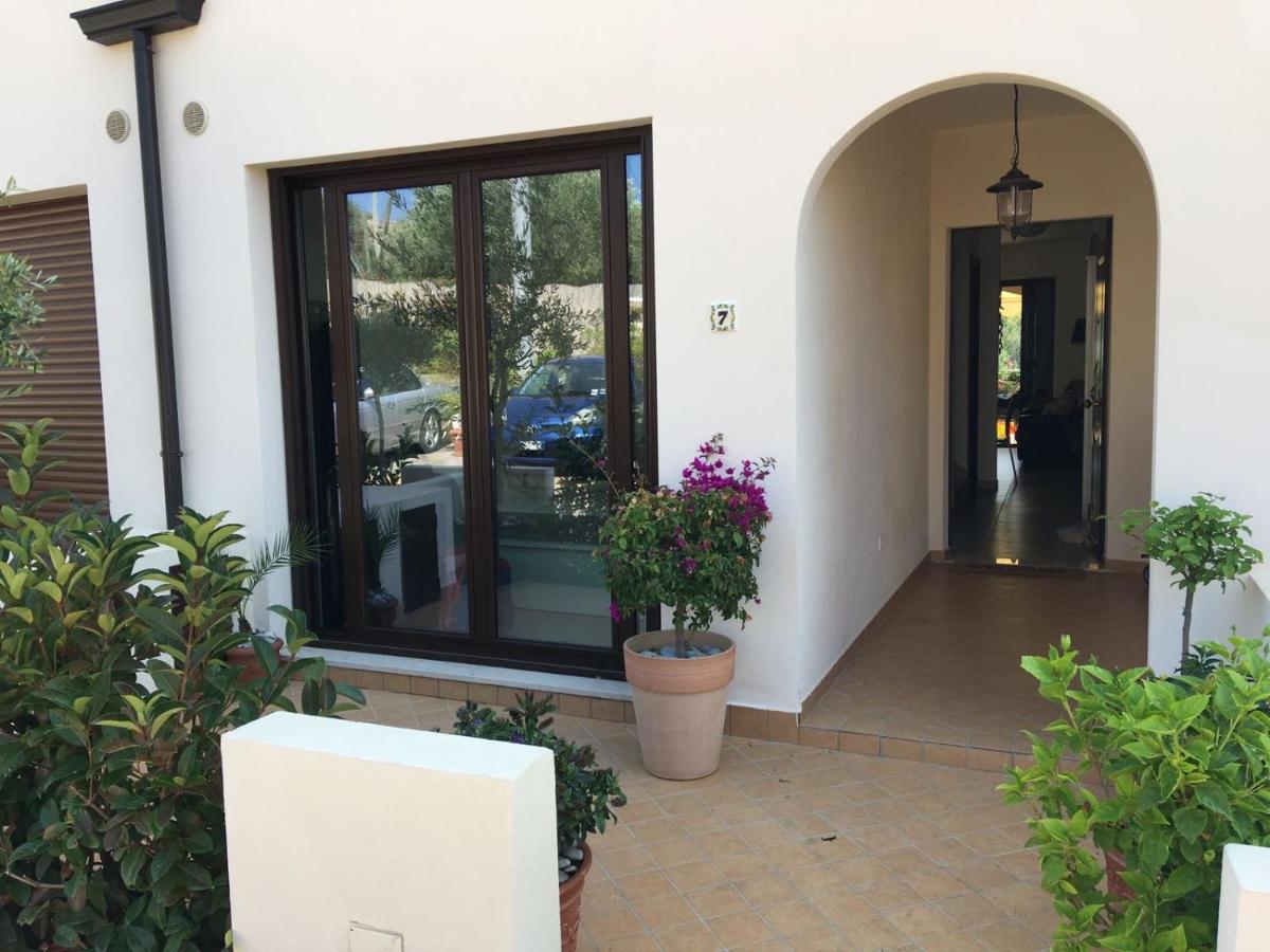 Zambrone Beach Villas - Housity