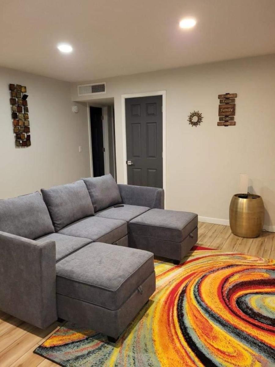 Your Phoenix Cozy Home Away From Home! - Housity
