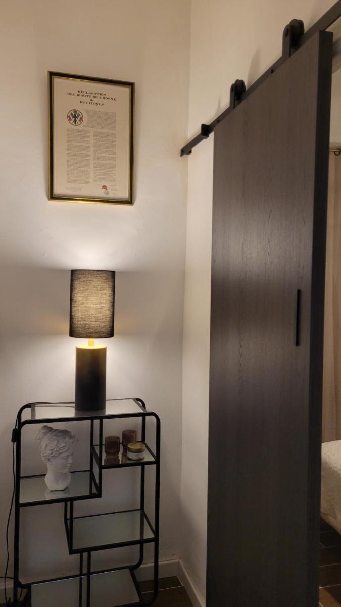 La loge de Madame soleil - Housity