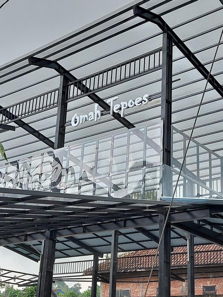 Omah Tepoes - Housity