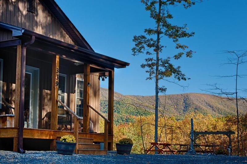 Old Wagon Ridge - Housity