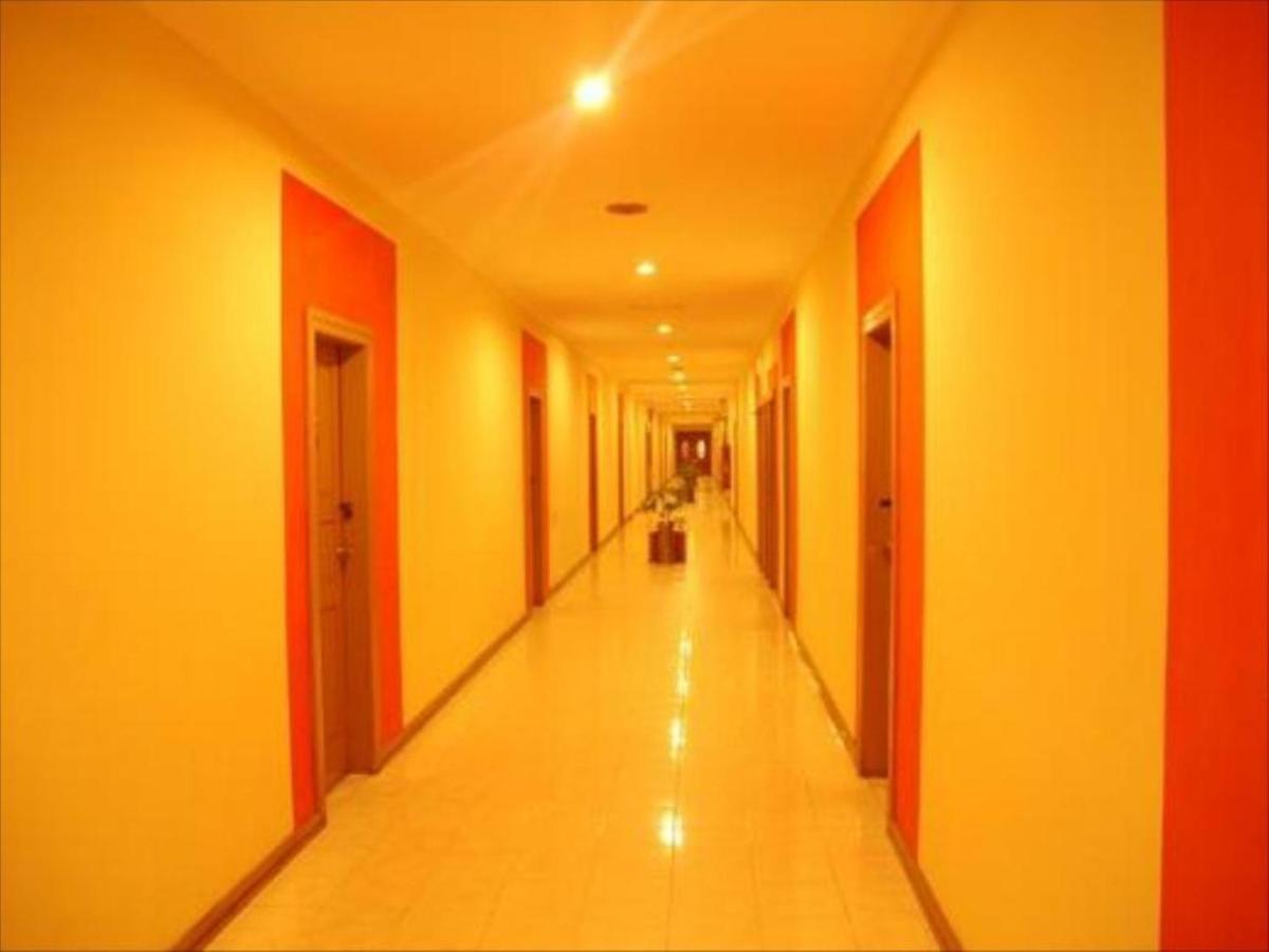Citra Raya Hotel Banjarmasin - Housity