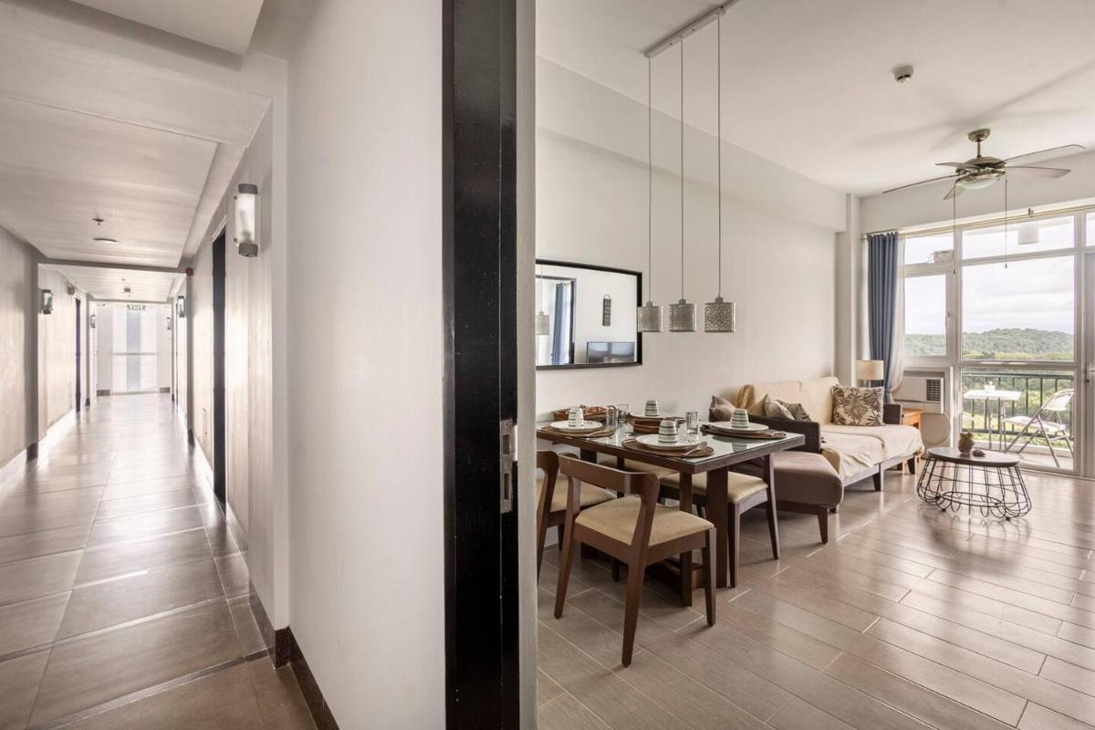 QUIET HOME with private beach - Housity
