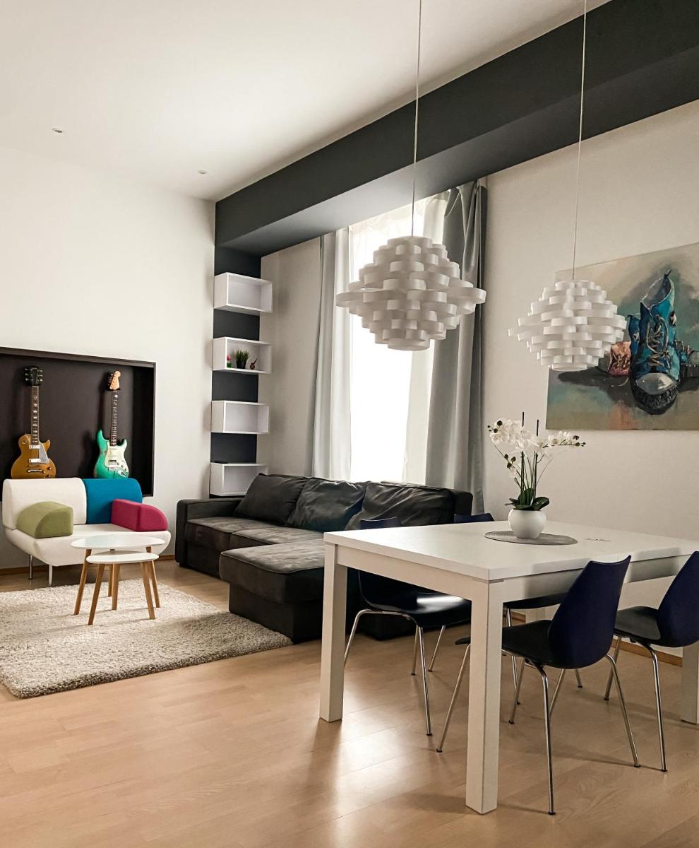 Nina's apartment - SELF CHECK-IN - Housity
