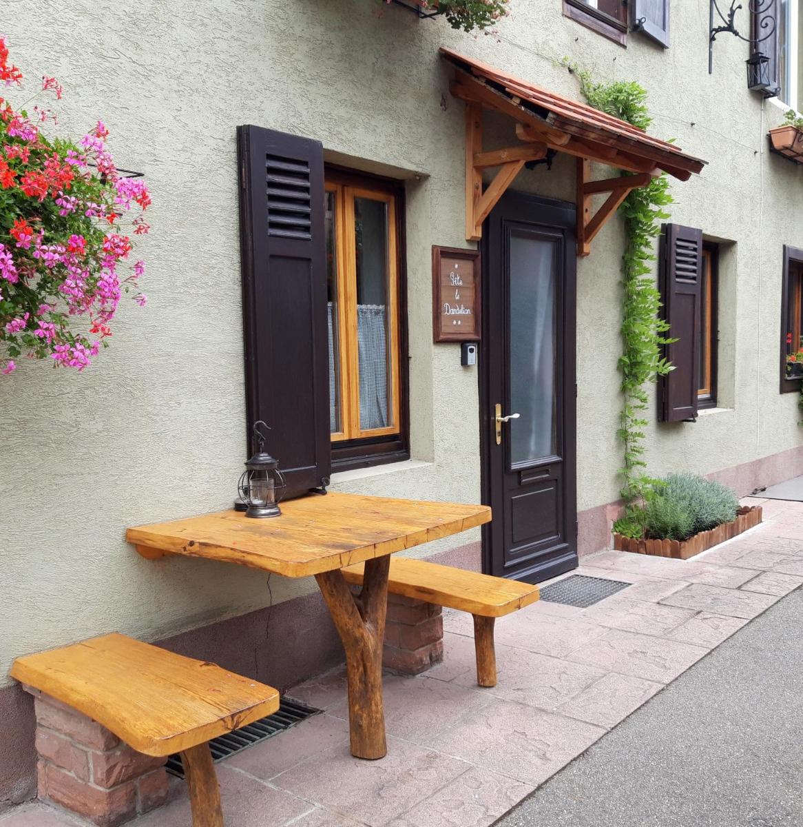 Gîte Le Dandelion, charme et confort - Housity