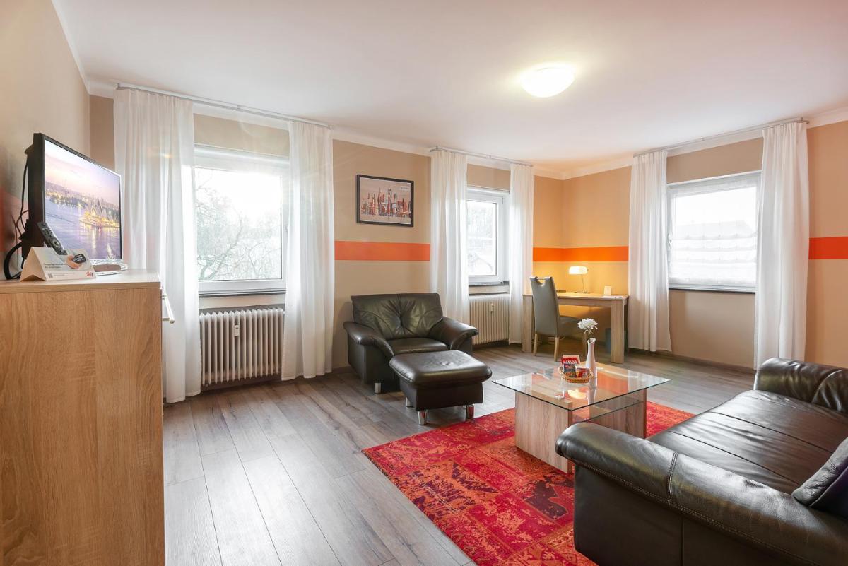 City Hotel - Housity
