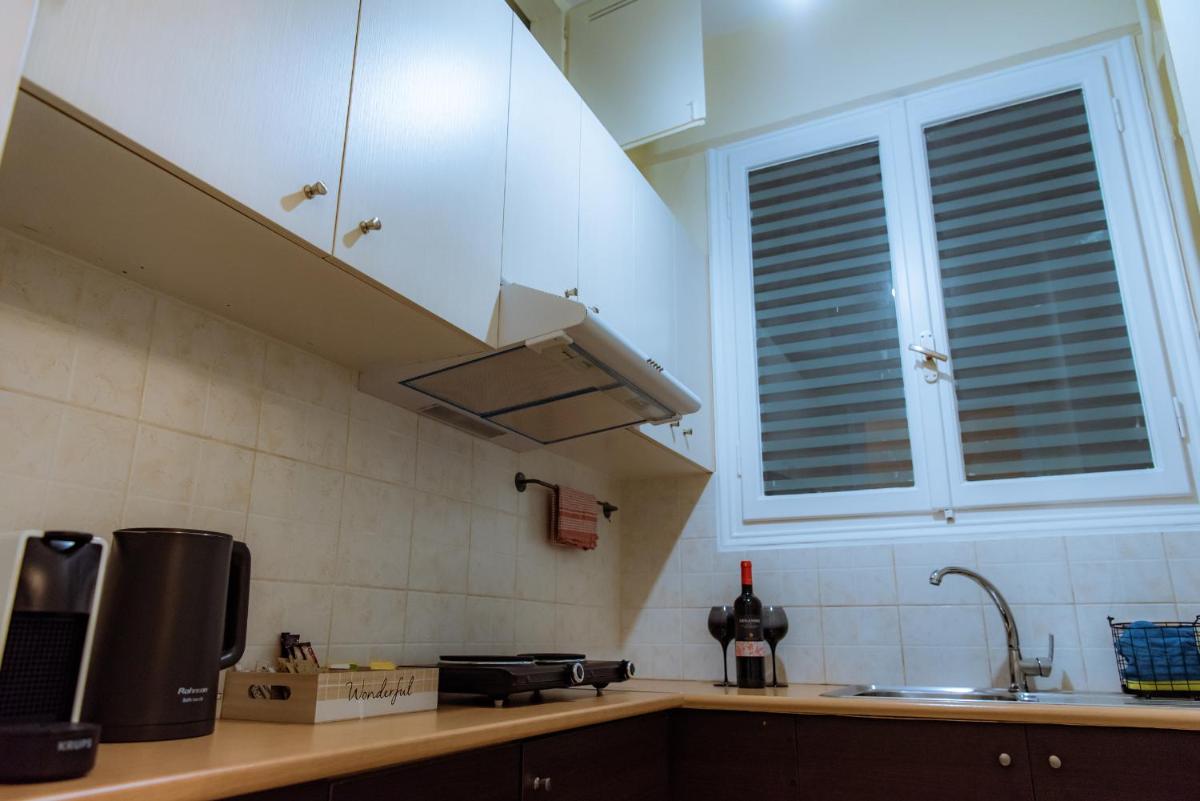 Plaka Apartment - Housity