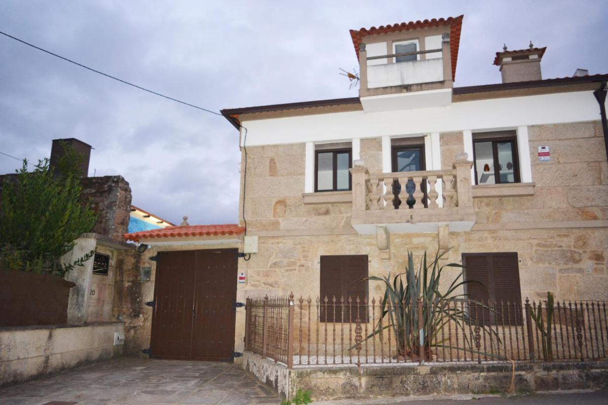 Casa con jardín en Vilagarcía de Arousa - Housity