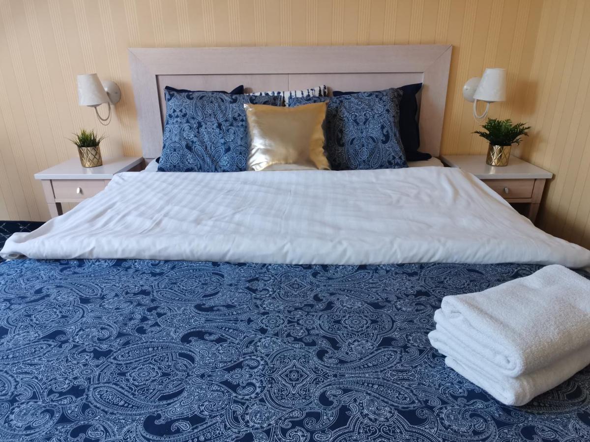 LAS VEGAS ROOMS - Housity