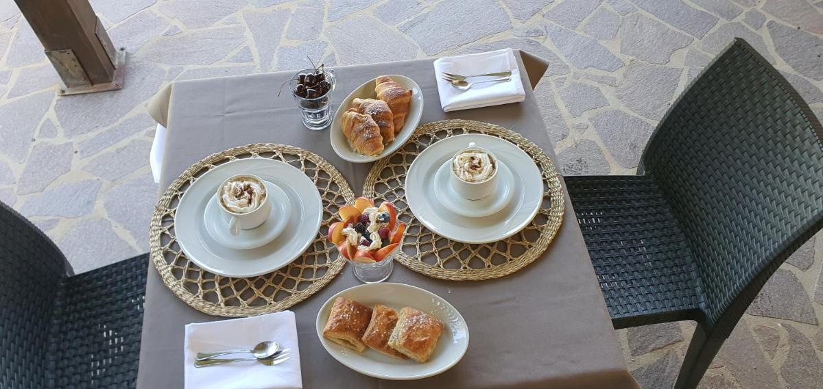Artemisia bed and breakfast - Housity