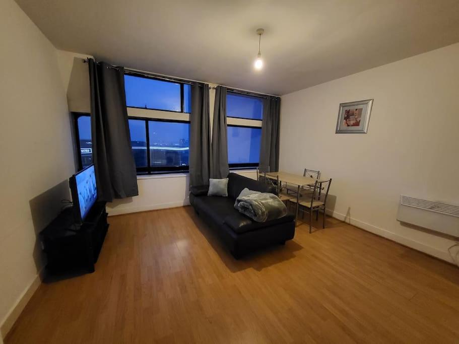 Comfy 1 bedroom apartment - Housity