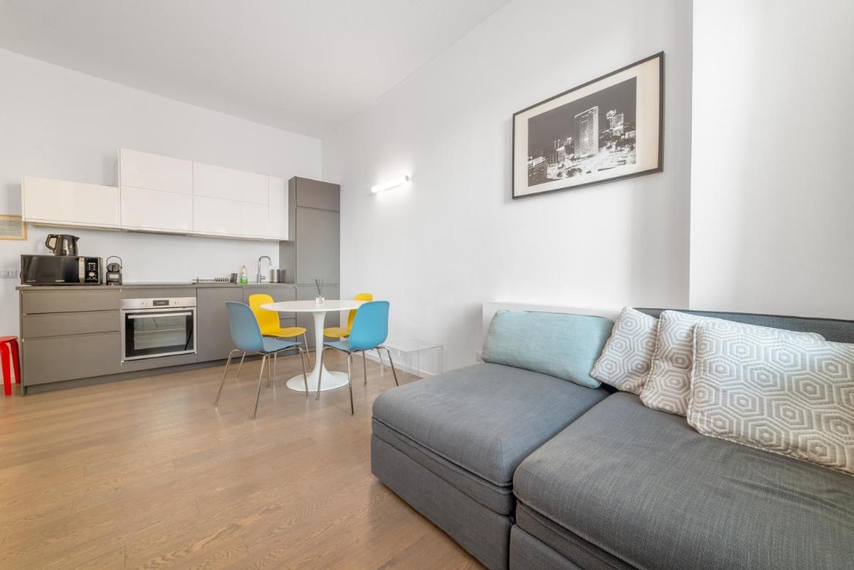 Duomo - Daverio Charme Apartment - Housity