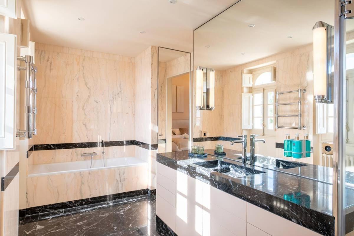 Hotel Font de la Canya - Housity