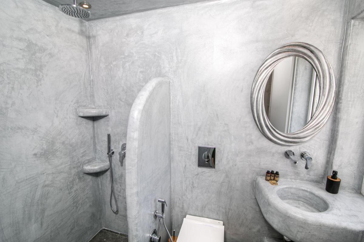 Sensia Studio with Sea View - Housity