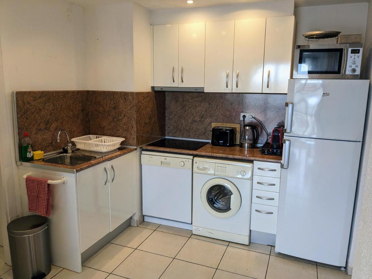 Absolute Apartment - Housity