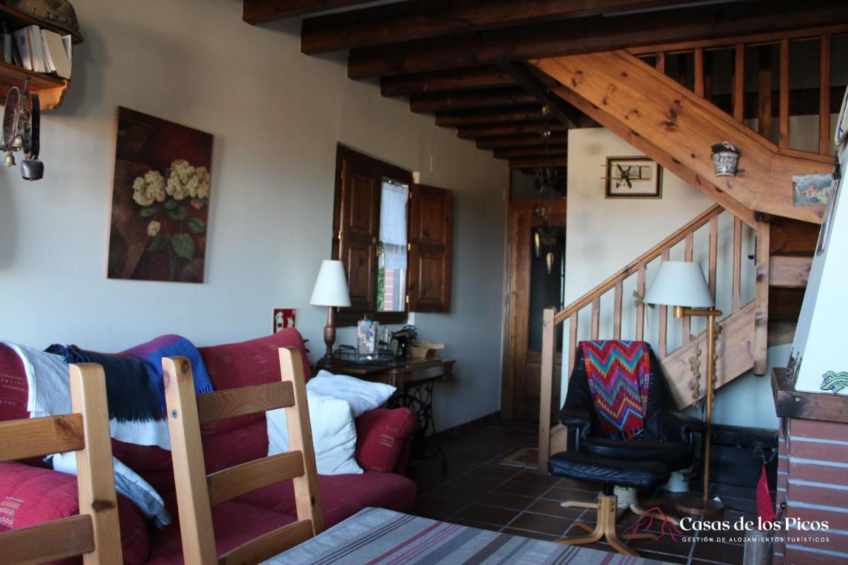 Alojamiento turístico La Casuca de Kika - Casas de Los Picos - Housity