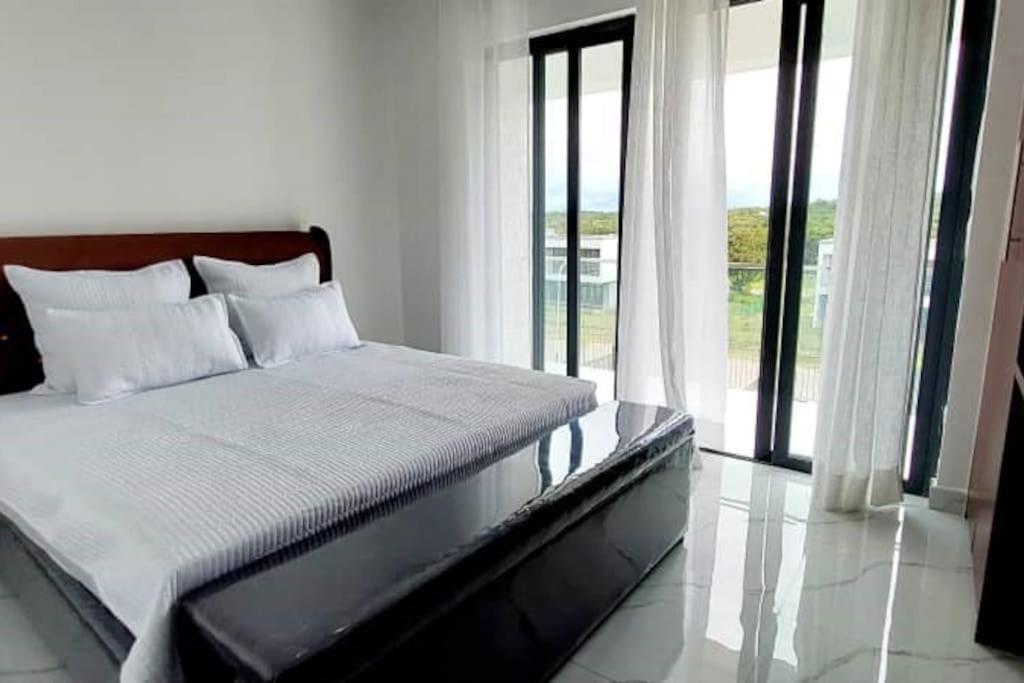 Chichi Luxurious - Kudu - Housity
