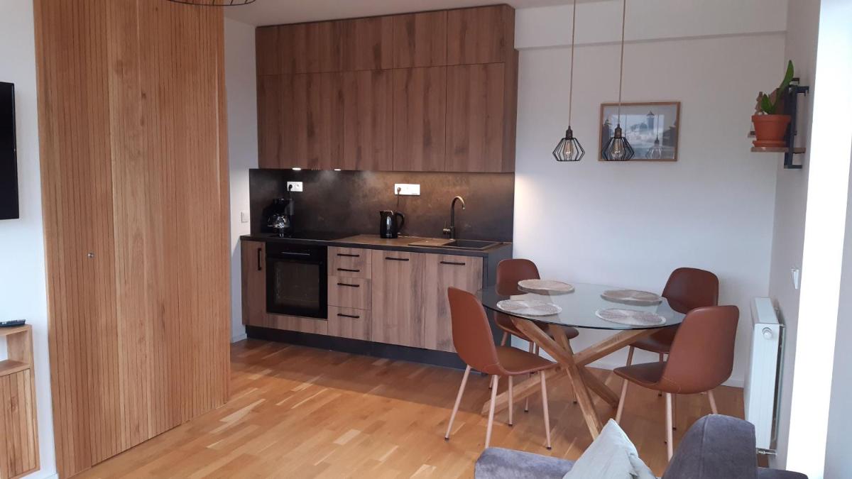 Mezonetový apartmán se dvéma balkóny a výhledem - Housity