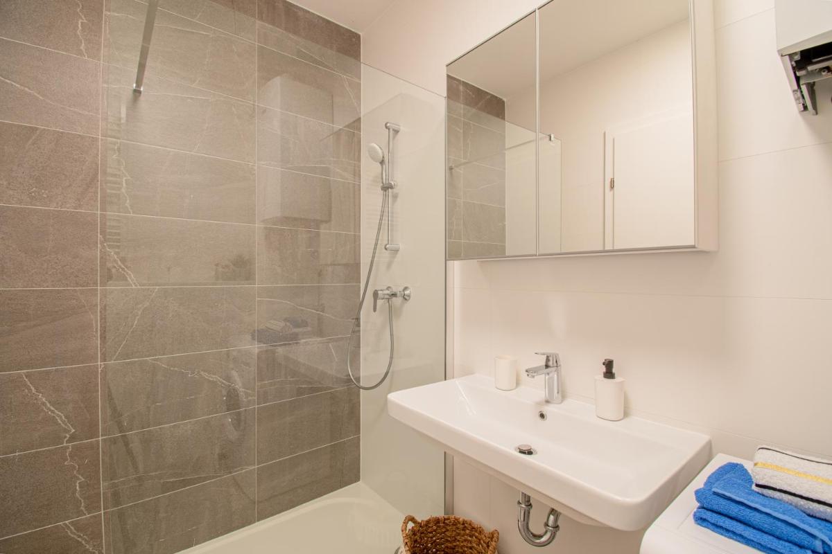 Flexible SelfCheckIns 41 - Zagreb - Luxury - Parking - Loggia - Brand New - Housity