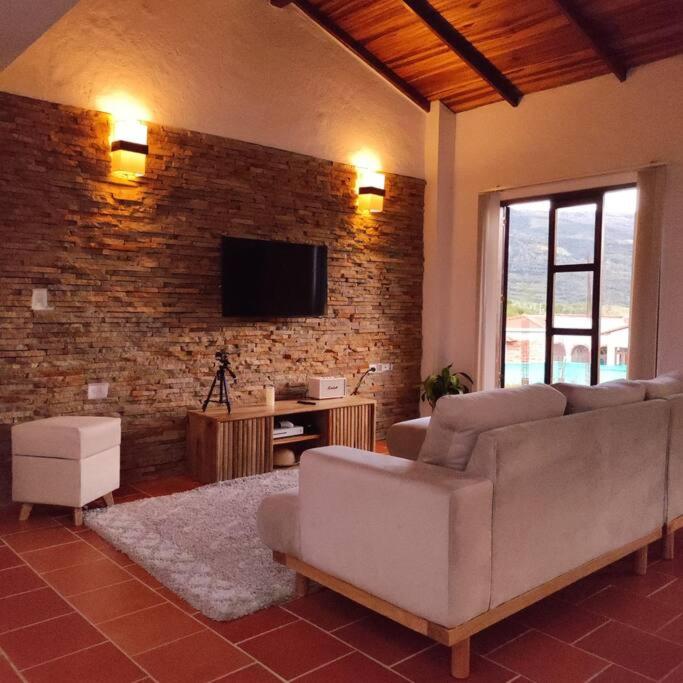 Lovely & Calm house close to turistic attractions - Housity