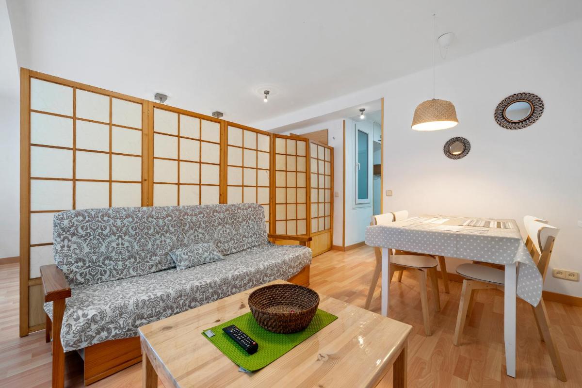 Hauzify I Apartament Torremar - Housity