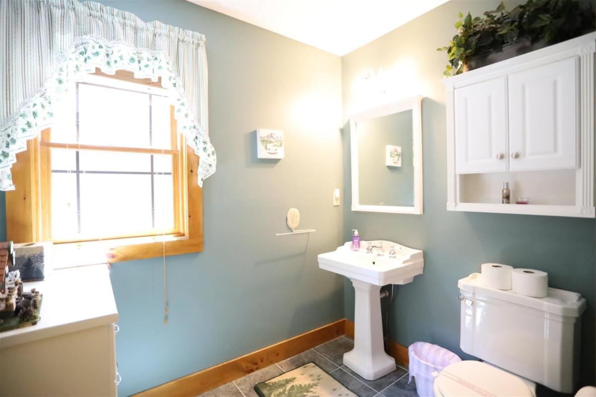Private Pet Friendly 4 Bedroom Deluxe Vacation Home, Close To Waterville Valley Resort! - Wv68t - Housity