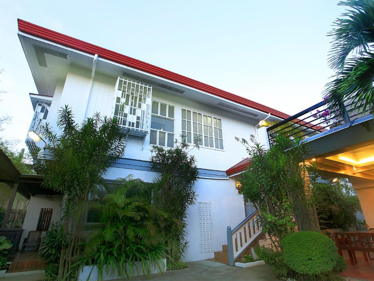 Casa Genaro Bed and Breakfast by Cocotel - Housity