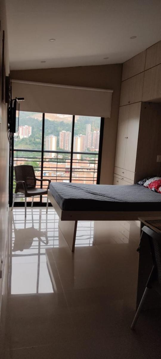 Apartamentos Tipo Loft Cerca a la Estacion del Metro - Housity