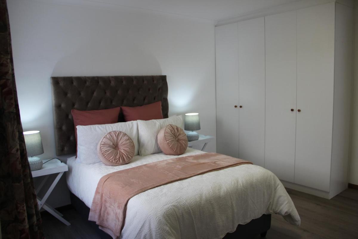 Wees Gerus - Housity