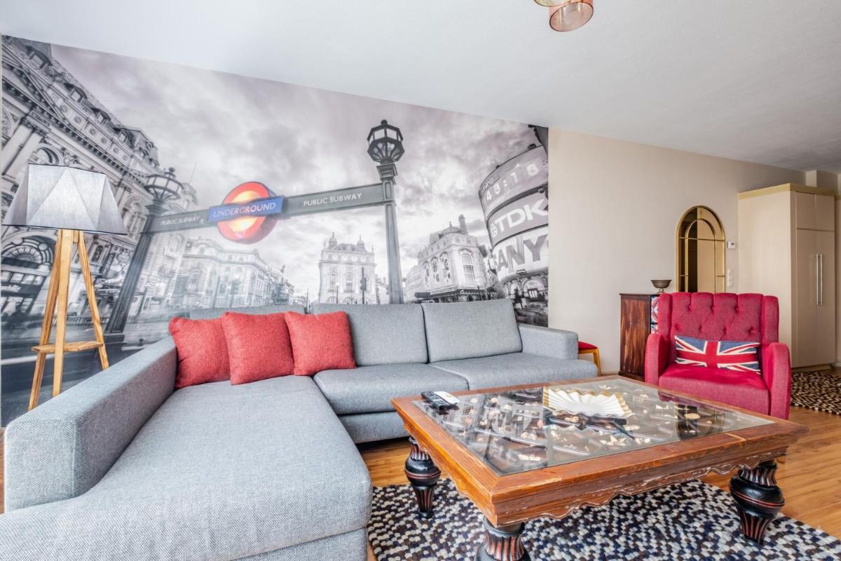 Luxury Residence Flat in Atasehir - Housity