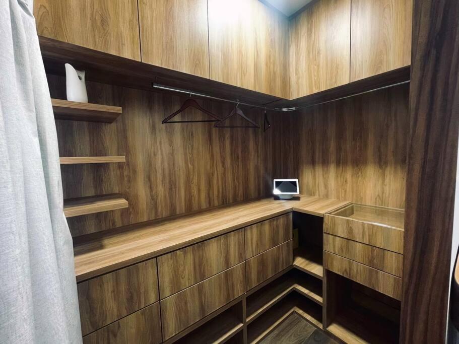 Hermoso departamento céntrico con Increíble vista - Housity