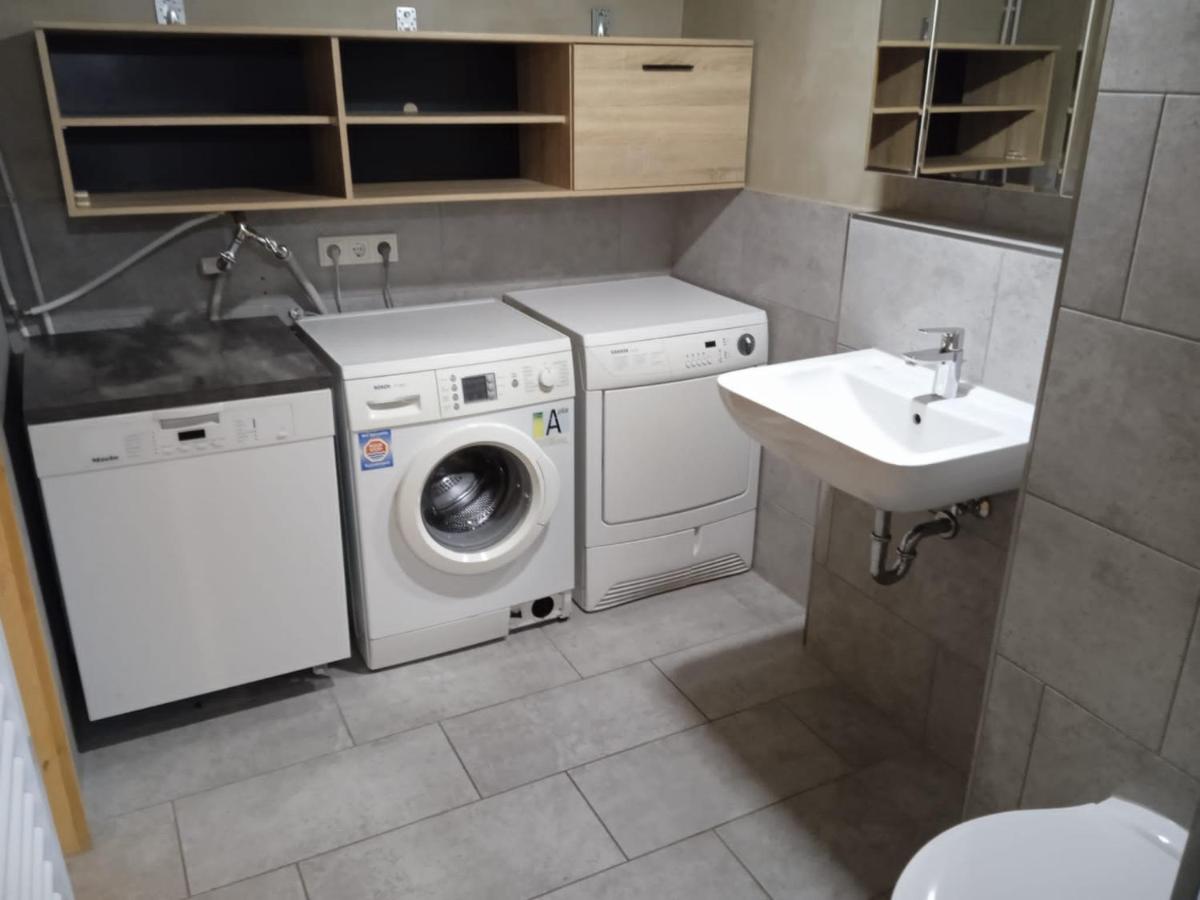 #HANDWERKER_Rustikal Cityapartment Bielefeld Mitte - Housity