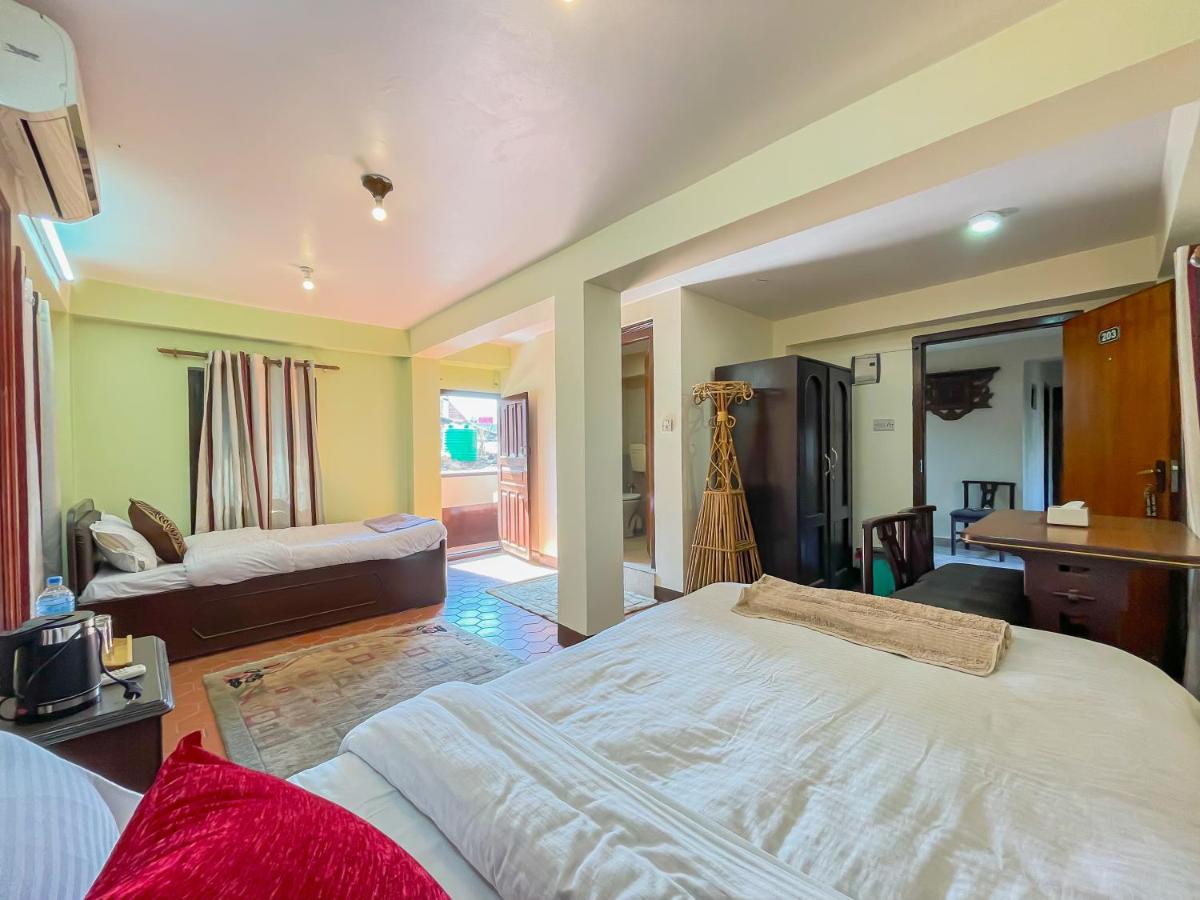 Siddhi Laxmi Guest House - Housity