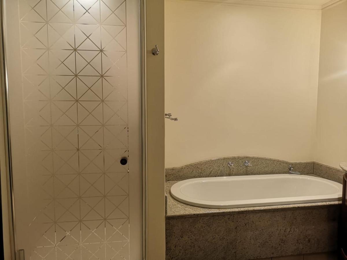 Suitetrails - Apartment at Michelangelo Towers