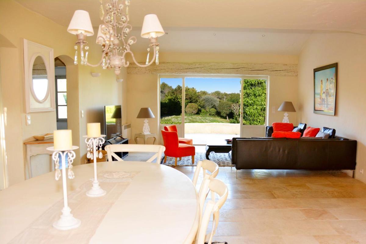 Castellaras Le Vieux - Housity